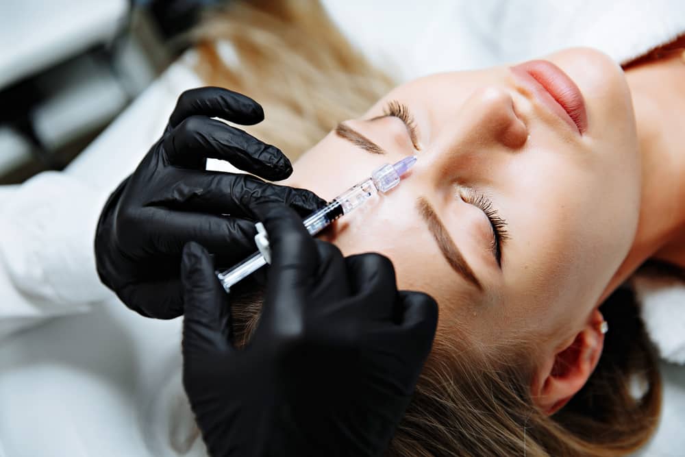 The appearance of a bad filler job can be embarrassing to the patient and should be avoided at all costs. Below are five signs that your filler job has gone wrong.